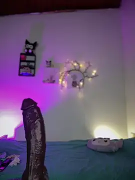 Snapshot of Solaangel_ chatting on April 2026 02:04:02 PM Solaangel online show from April 2026 02:04:02 PM