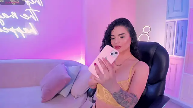 KylieJenkins online show from February 2026 10:53:02 AM