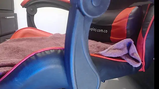 emily sexxx online show from November 2025 07:51:02 AM