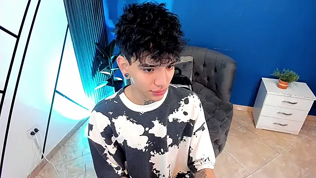 todoroki g online show from December 2025 01:29:02 PM