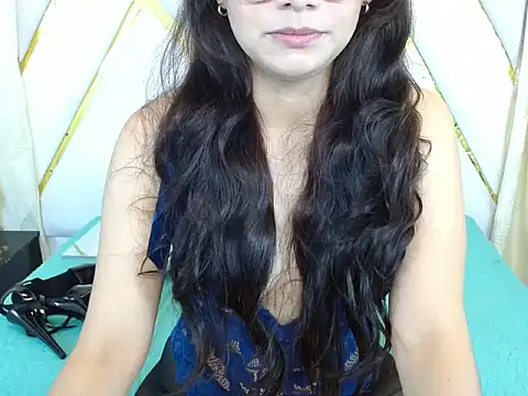 Ariadna Wells online show from December 2025 01:27:02 PM