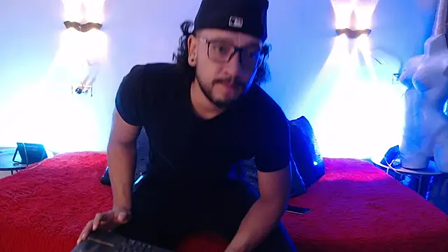 Ethan w12 online show from October 2025 11:57:02 PM