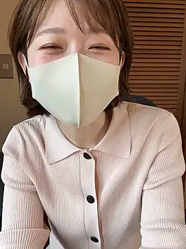 momo yuipu online show from October 2025 12:52:02 AM