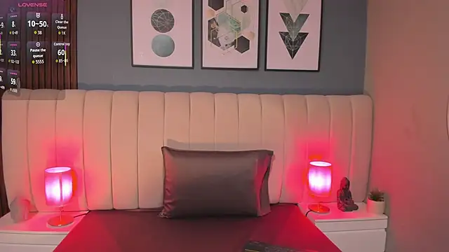DaimondPink online show from October 2025 03:31:02 AM