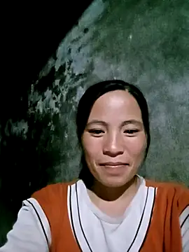 -Lauren- online show from October 2025 01:23:01 PM