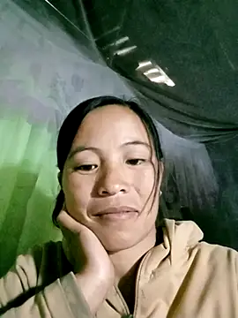 -Lauren- online show from October 2025 04:09:01 AM