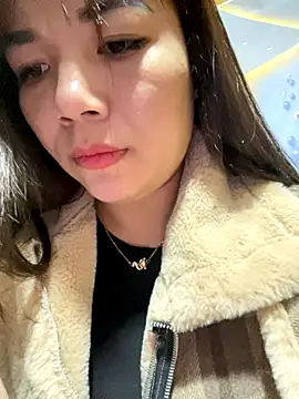 Snapshot of Subita_nice chatting on November 2025 04:17:01 PM Subita nice online show from November 2025 04:17:01 PM