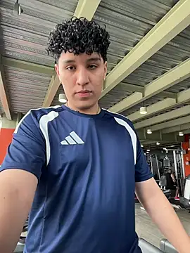 Snapshot of kai_zareck chatting on March 2026 07:07:02 PM kai zareck online show from March 2026 07:07:02 PM