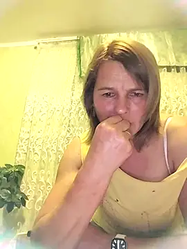 Snapshot of Masha412111 chatting on October 2025 07:25:01 PM Masha412111 online show from October 2025 07:25:01 PM