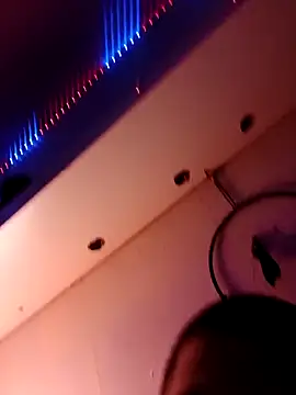 JNTre online show from February 2026 04:10:02 AM