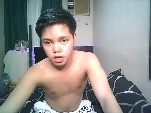 Snapshot of hot_babyboy26 chatting on November 2025 11:53:01 AM hot babyboy26 online show from November 2025 11:53:01 AM