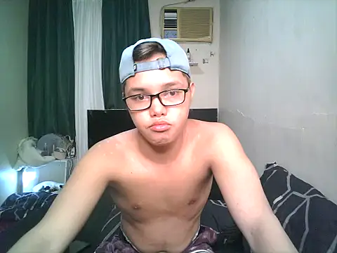 Snapshot of hot_babyboy26 chatting on November 2025 10:48:02 AM hot babyboy26 online show from November 2025 10:48:02 AM