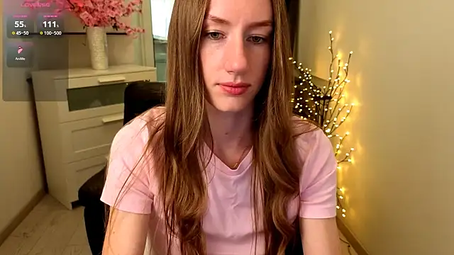 Snapshot of GoldenRose_ chatting on June 2026 12:44:02 PM GoldenRose online show from June 2026 12:44:02 PM