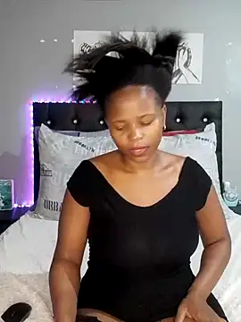 Snapshot of Jessy_B69 chatting on October 2025 06:25:02 PM Jessy B69 online show from October 2025 06:25:02 PM