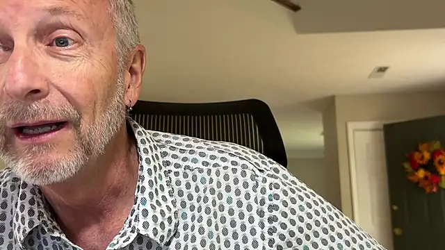 ApolloThrust online show from October 2025 08:20:01 PM