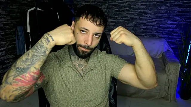 Snapshot of MasculineGuy99 chatting on March 2026 07:47:02 PM MasculineGuy99 online show from March 2026 07:47:02 PM