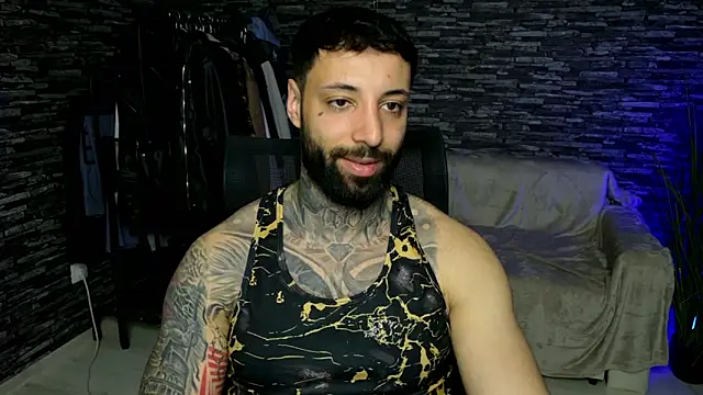 Snapshot of MasculineGuy99 chatting on May 2026 08:26:01 PM MasculineGuy99 online show from May 2026 08:26:01 PM