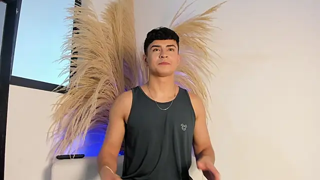 Snapshot of Thiago_Connor21 chatting on November 2025 06:53:02 PM Thiago Connor21 online show from November 2025 06:53:02 PM