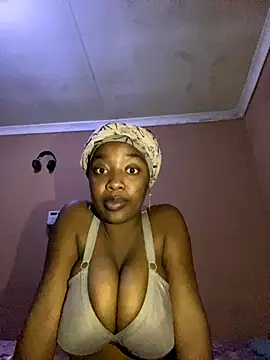 Snapshot of Barbiianaa chatting on October 2025 06:09:01 PM Barbiianaa online show from October 2025 06:09:01 PM