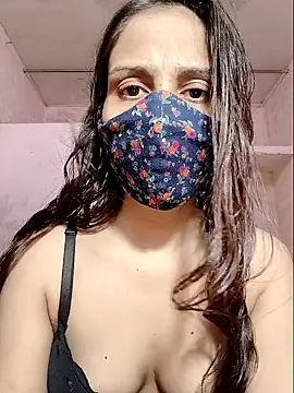 DIVINEDIVAA online show from October 2025 05:37:01 AM