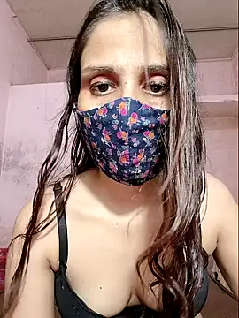 DIVINEDIVAA online show from October 2025 06:16:01 PM