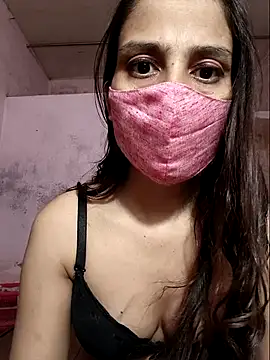 DIVINEDIVAA online show from October 2025 01:39:02 AM