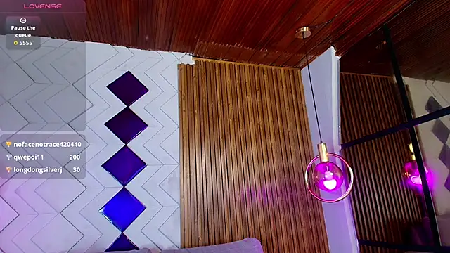 Matti sofia  online show from October 2025 07:47:02 PM