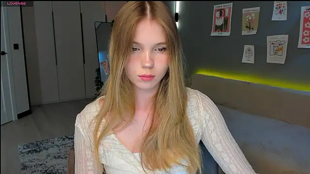 Snapshot of linakorvin chatting on March 2026 01:27:01 PM linakorvin online show from March 2026 01:27:01 PM