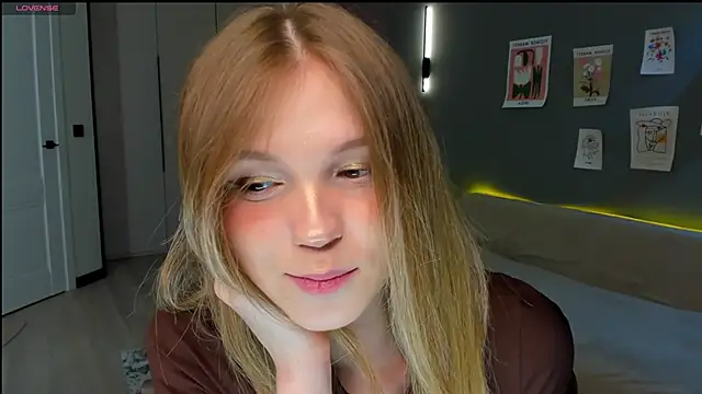 Snapshot of linakorvin chatting on March 2026 01:16:01 PM linakorvin online show from March 2026 01:16:01 PM