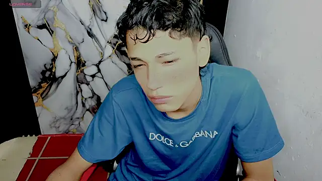 Im david02 online show from January 2026 01:03:01 PM