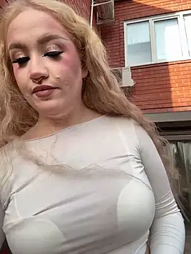 RollDolls online show from October 2025 05:11:02 AM