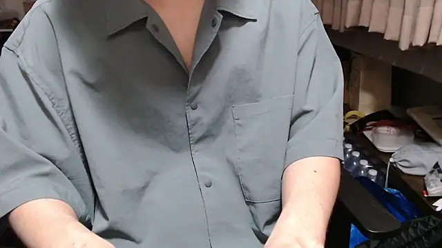 Snapshot of 16hornydog chatting on March 2026 01:51:02 PM 16hornydog online show from March 2026 01:51:02 PM