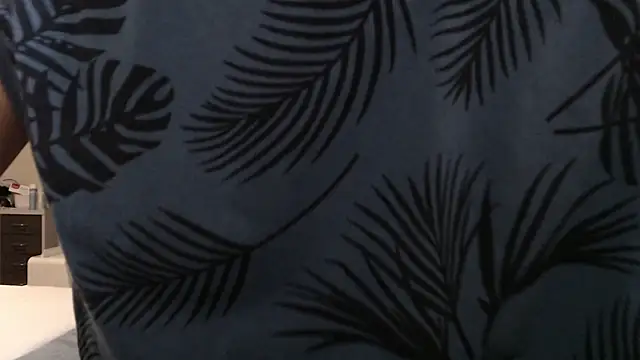 Snapshot of 16hornydog chatting on April 2026 03:31:02 PM 16hornydog online show from April 2026 03:31:02 PM