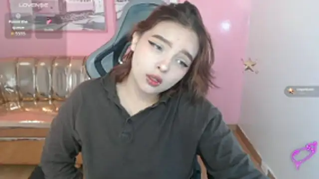 mia foster t online show from January 2026 01:15:02 PM