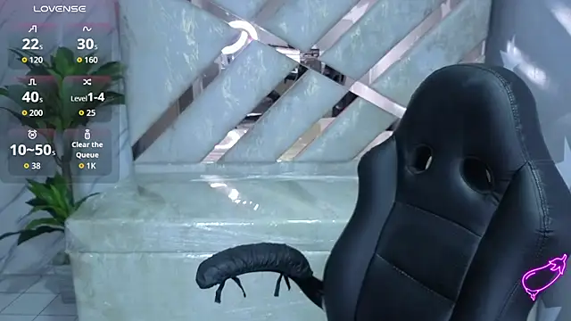 mia foster t online show from March 2026 01:17:02 PM