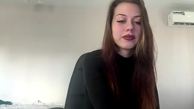 Snapshot of Nayra_flash chatting on October 2025 10:27:01 AM Nayra flash online show from October 2025 10:27:01 AM