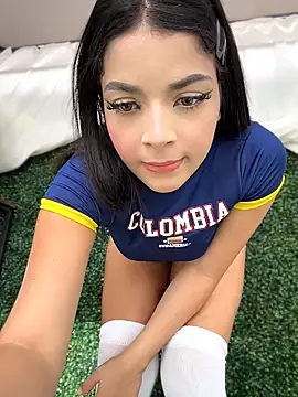 Snapshot of ArieliciousXXX chatting on April 2026 01:14:02 PM ArieliciousXXX online show from April 2026 01:14:02 PM