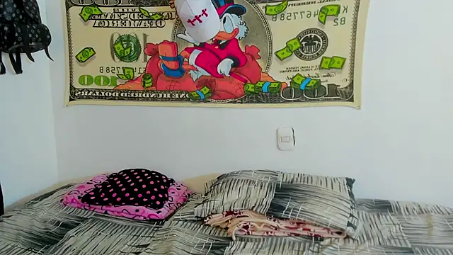 Snapshot of megan_lol chatting on March 2026 04:51:02 AM megan lol online show from March 2026 04:51:02 AM