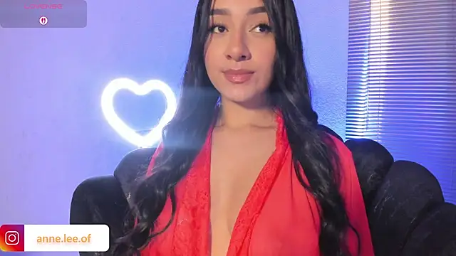Snapshot of anne_leee chatting on November 2025 08:32:01 PM anne leee online show from November 2025 08:32:01 PM