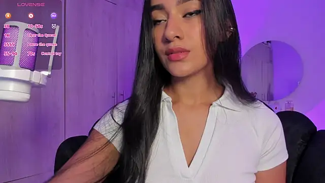Snapshot of anne_leee chatting on June 2026 12:00:01 AM anne leee online show from June 2026 12:00:01 AM