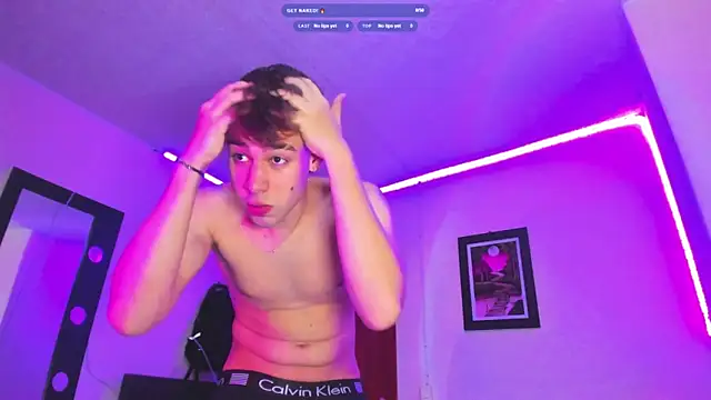 PapiNoha online show from December 2025 12:17:02 AM