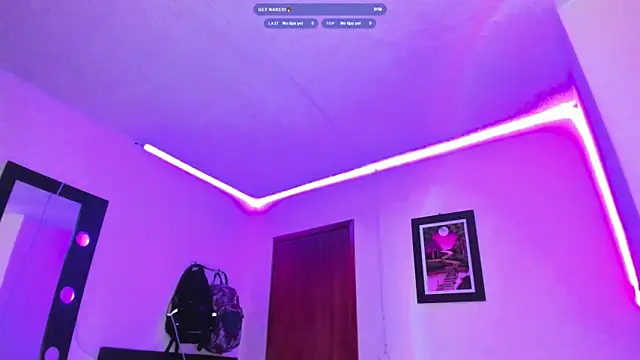 PapiNoha online show from December 2025 02:53:02 AM