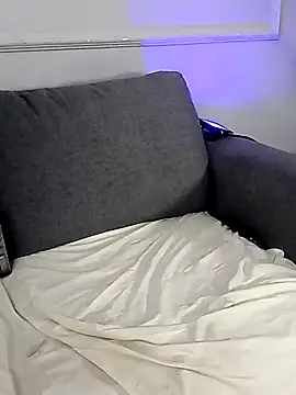 Nahomycarterr online show from April 2026 01:41:01 PM