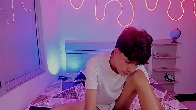 luccas ferreira online show from November 2025 07:03:01 PM