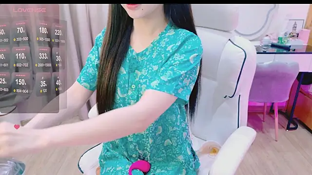  Aria Moonie online show from June 2026 03:31:02 AM