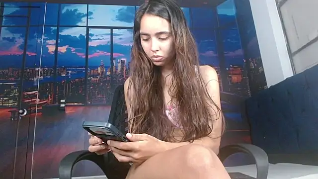 solarboom18 online show from December 2025 07:42:02 PM