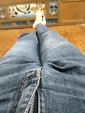 Lili 2love online show from October 2025 12:54:01 AM