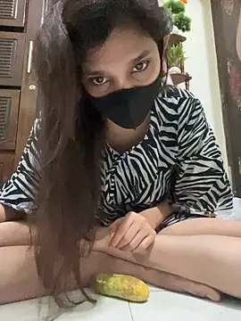 Snapshot of Sweet_Couple59 chatting on October 2025 04:39:01 PM Sweet Couple59 online show from October 2025 04:39:01 PM