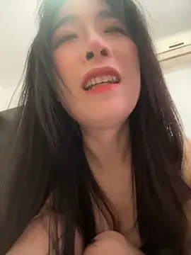 Snapshot of yourkeer chatting on November 2025 05:51:02 AM yourkeer online show from November 2025 05:51:02 AM