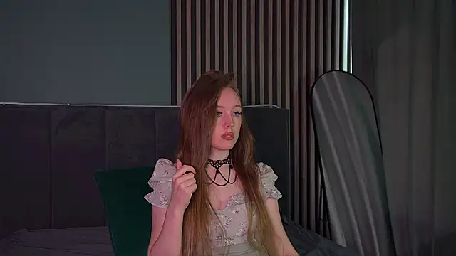 Snapshot of KathyStewart chatting on October 2025 04:32:01 AM KathyStewart online show from October 2025 04:32:01 AM